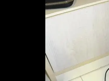 Chaturbate Free Porn Cam of louis_preston