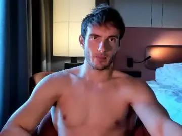 Chaturbate Live Sex Cam of paul_rubini