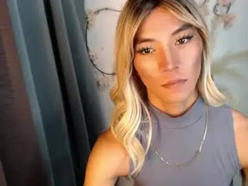 Chaturbate Adult Webcams of urasianfairypirncessxx