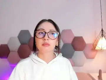 Chaturbate Best live sex cam show of emilyywatson