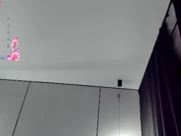 Chaturbate Sex Chat of hloeflower