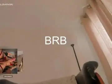 Chaturbate Live Sex Cam of isabelsexysmile_
