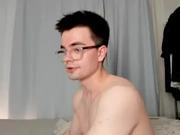 Chaturbate Live Sex Cam of jame_flow
