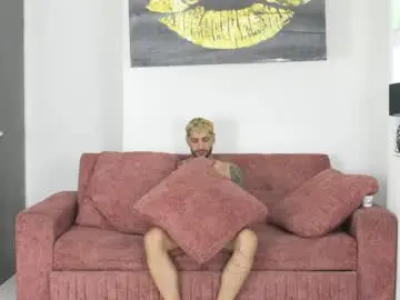 Chaturbate Adult Video Chat of billieee07