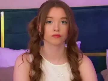Chaturbate Best live sex cam show of keiraace