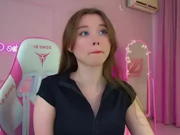 Chaturbate Live Sex Cam of keiraace