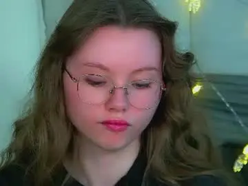 Chaturbate Live Sex Cam of keiraace