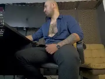 Chaturbate Adult Video Chat of leon_1717