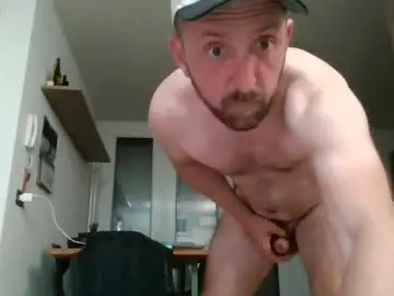 Chaturbate Adult Webcams of lucabeech88