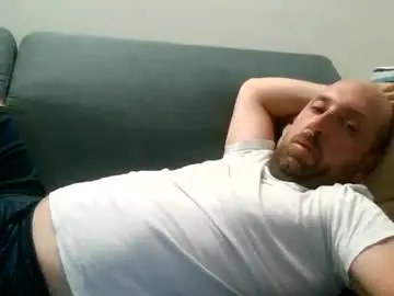 Chaturbate Free Live Porn of lucabeech88