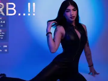 Chaturbate Adult Video Chat of maddyperez8
