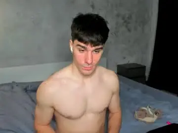 Chaturbate Free Porn Cam of sam_huston18