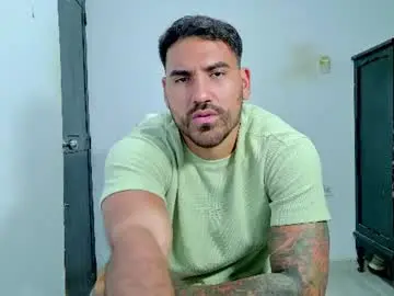 Chaturbate Adult Webcams of tomy_johnson2