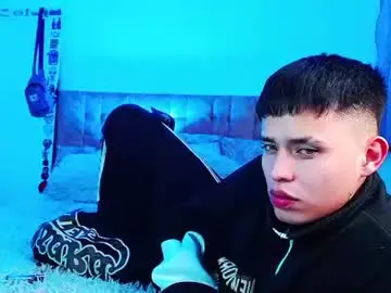 Chaturbate Live Sex of _justinmoon2