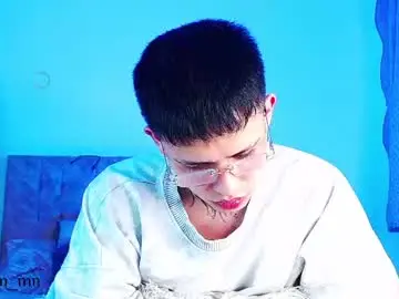 Chaturbate Free Porn Cam of _justinmoon2