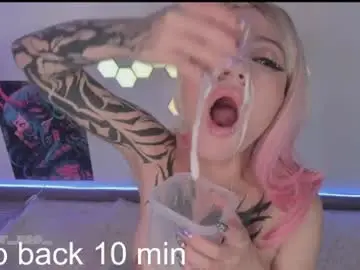 Chaturbate Live Porn of cyberzoe