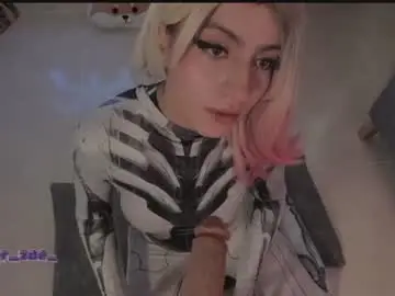 Chaturbate Live Porn of cyberzoe