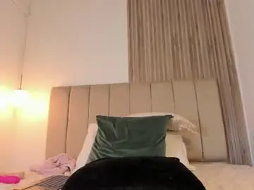 Chaturbate Live Sex Cam of evasinclaiir
