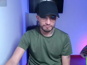 Chaturbate Best live sex cam show of yoshy_man