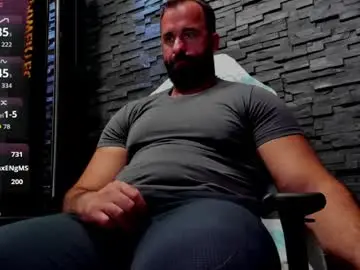 Chaturbate Live Sex Cam of yy_david_yy