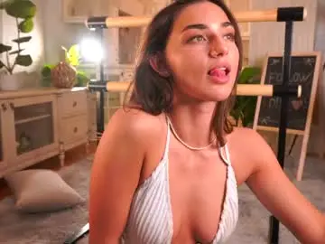 Chaturbate Live Sex Cam of dinacaguimbal