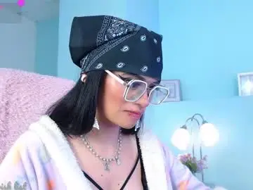 Chaturbate Sex Cam of emerald_gh