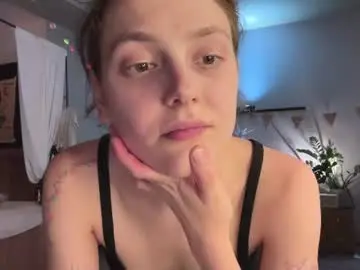Chaturbate Watch Live Sex Cams of holydori