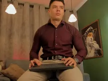 Chaturbate Live Sex Cam of jakee_tyler