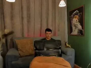Chaturbate Live Sex Cam of jakee_tyler