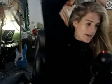 Chaturbate Nude Webcam of katiecutie_5