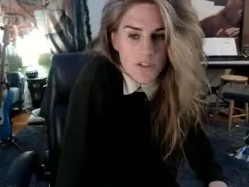 Chaturbate Sex Cam of katiecutie_5