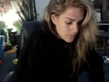 Chaturbate Best live sex cam show of katiecutie_5