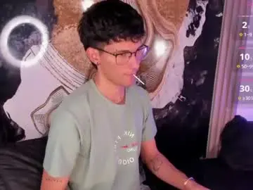 Chaturbate Live Sex Cam of kingparker1