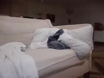 Chaturbate Free Live Porn of milf_hunter2222