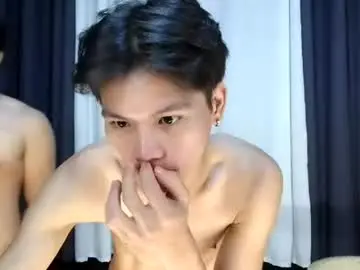 Chaturbate Live Sex Cam of nash_petite