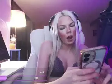 Chaturbate Watch Live Sex Cams of tinykylie