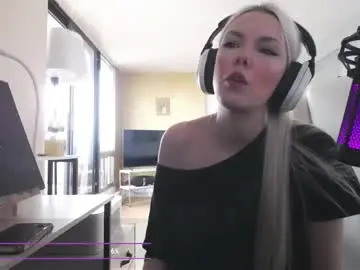 Chaturbate Sex Chat of tinykylie