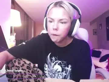 Chaturbate Best live sex cam show of tinykylie