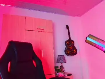 Chaturbate Best live sex cam show of ambardevon_x