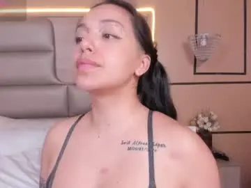 Chaturbate Live Sex Cam of caylincollins