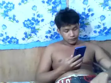 Chaturbate Live Sex Cam of hot_pinoy784404