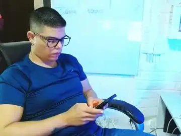 Chaturbate Live Sex Cam of realjoel