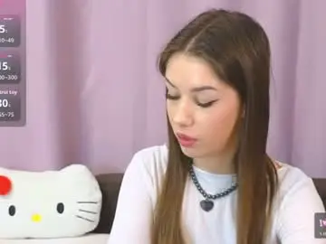 Chaturbate Live Sex Cam of ellie_miller_