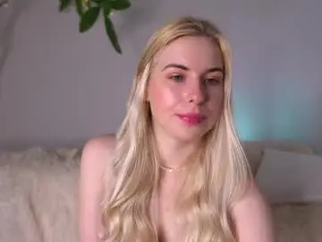 Chaturbate Live Porn of lorrie_love_story