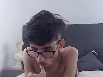 Chaturbate Free Porn Cam of sasuke_bigcock