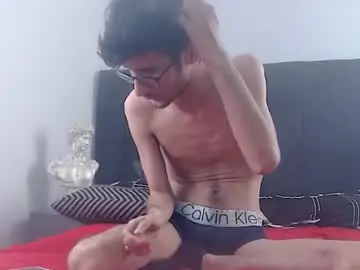 Chaturbate Sex Cam of sasuke_bigcock