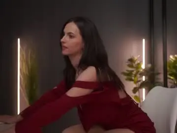 Chaturbate Live Sex Cam of calliadesigner
