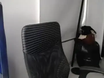 Chaturbate Live Sex of harold_18_