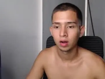 Chaturbate Watch Live Sex Cams of harold_18_