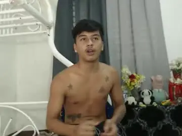 Chaturbate Best live sex cam show of itzme_jhonfred